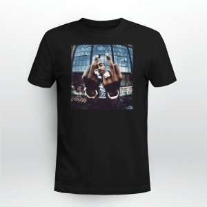 TUPAC MIDDLE FINGERS UP T SHIRT OLD SCHOOL HIP HOPRAP GANGSTA RAP SHIRT 2PAC
